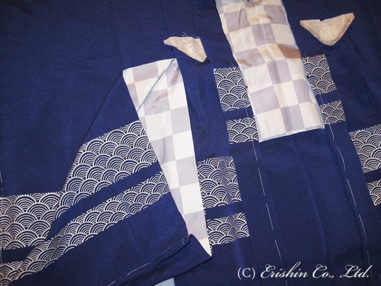 羽裏は市松柄をお付けしました。