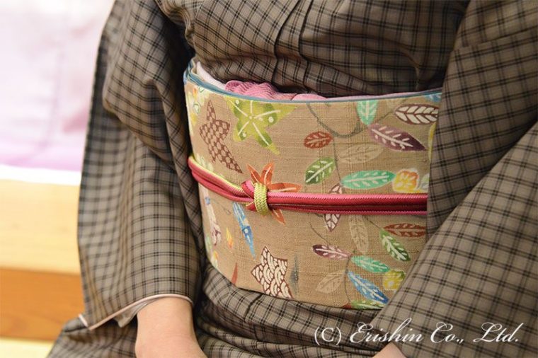 紅系の2色に薄柳色をきかせて。《 兵庫県M様 》