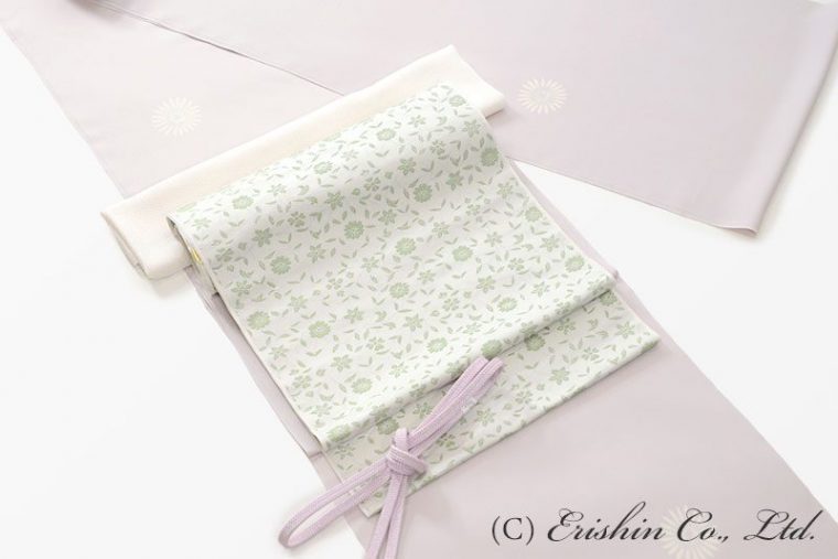 丸菊紋の飛び柄小紋と織名古屋帯