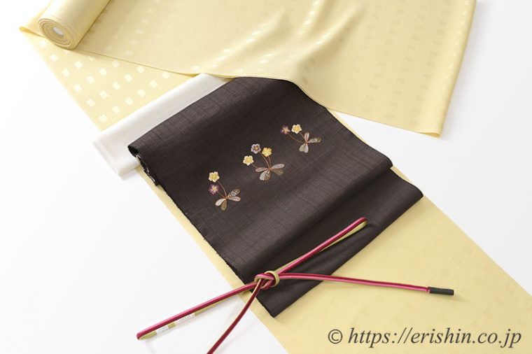 洒落無地(格子/浅黄)に手刺繍名古屋帯（更紗小花）