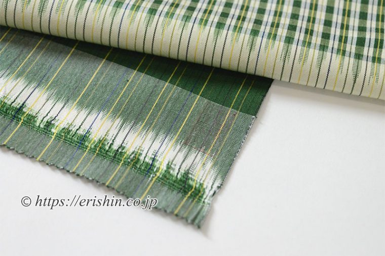 芝崎圭一　座繰紬（緯段格子/千歳緑）