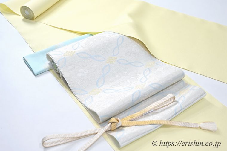 兄の勝山健史さんの九寸織名古屋帯（塩蔵繭）とのコーディネート例