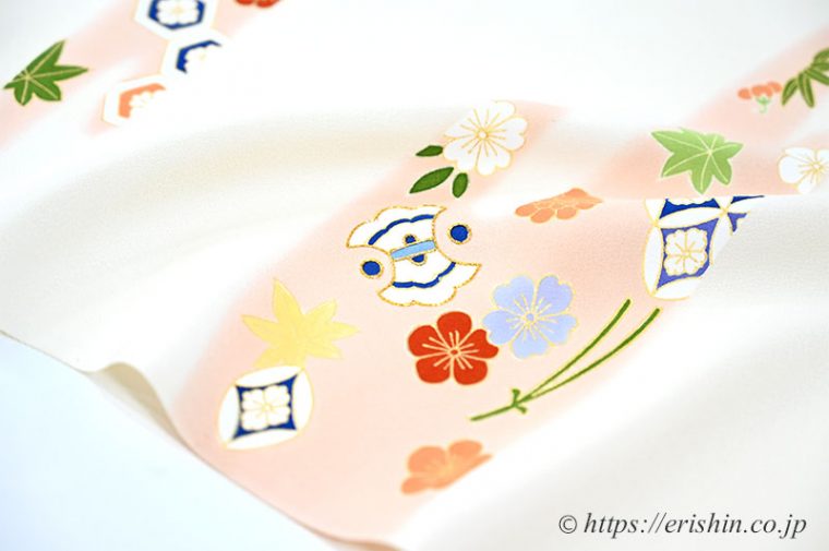 礼装付下（霞に吉祥吹き寄せ）柄拡大