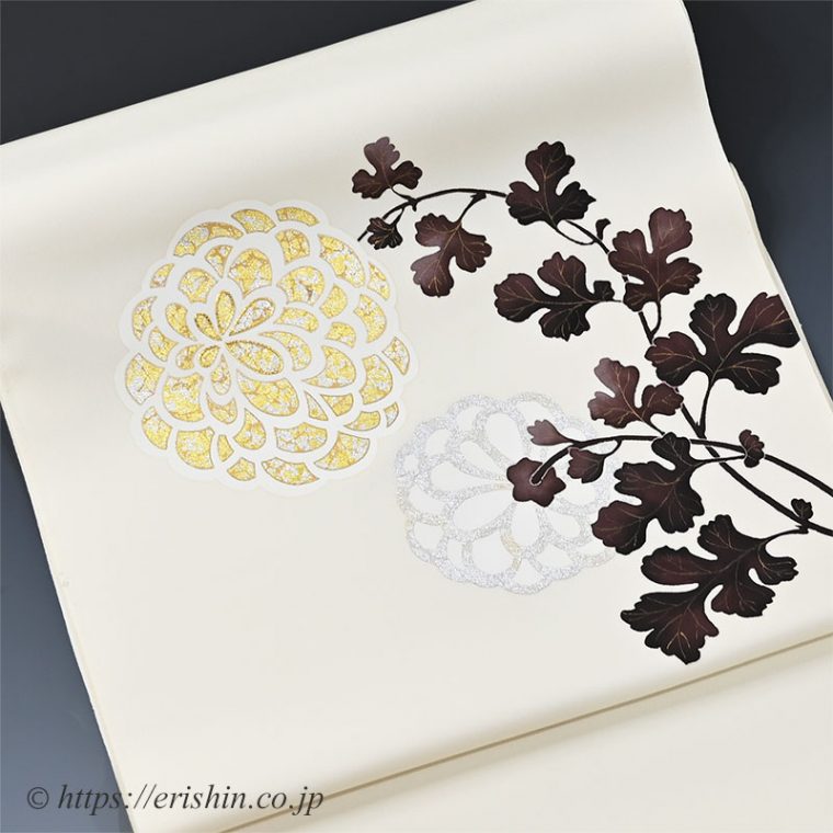 染名古屋帯（透かし菊花文）