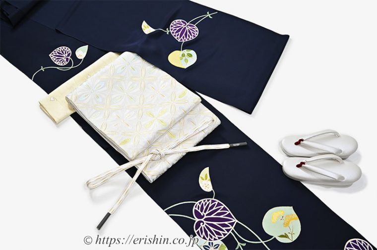 「旬のお勧めコーディネート」付下（葵/濃紺地）に袋帯（七宝花菱文）