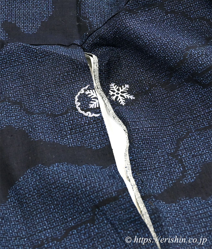 洒落紋のお誂え「雪輪に雪の結晶」の刺繍後