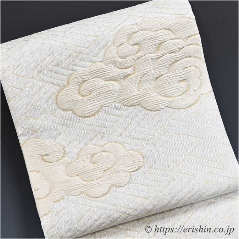 袋帯（東照宮端雲文）