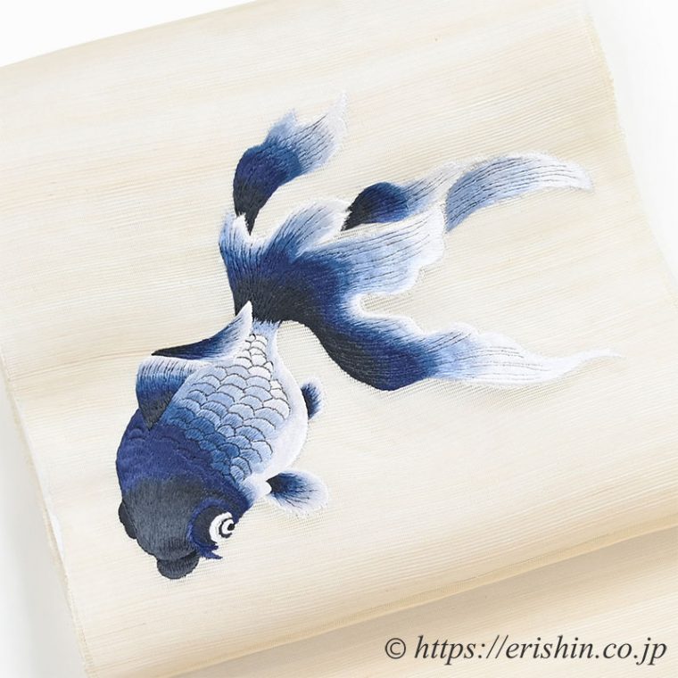 誉田屋源兵衛　刺繍九寸名古屋帯（金魚・紺色/粗紗）[夏向]