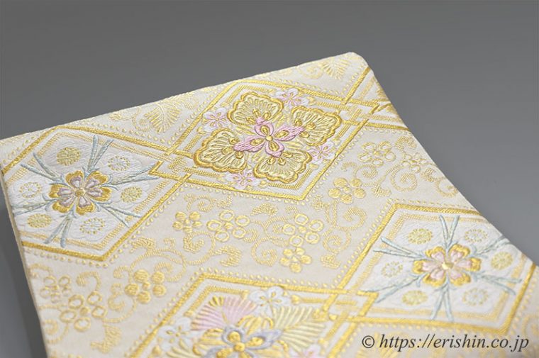 袋帯（秀麗菱松竹梅）