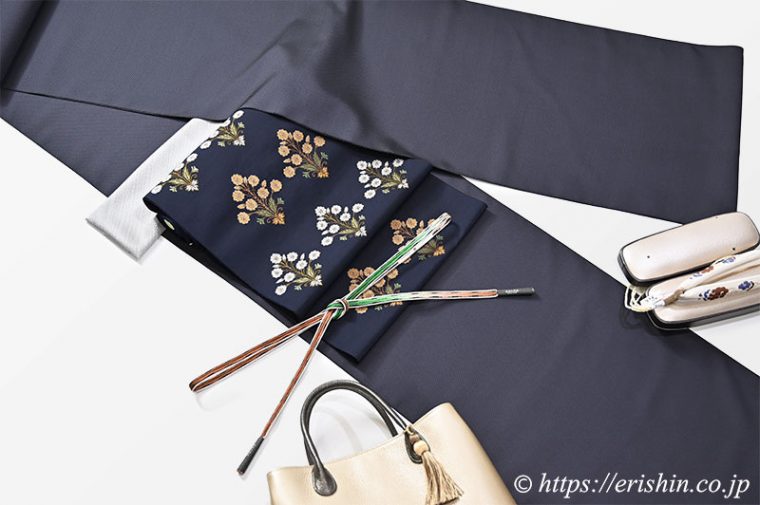 旬のお勧めコーディネート「木枯らしの季節へと　勝山さと子の着物と帯で」