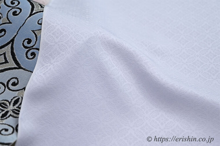 色無地（小葵七宝文）