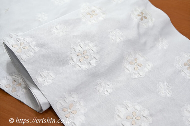 洛風林　九寸織名古屋帯（夾纈花文/白銀色）