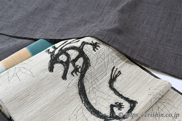 旬のお勧めコーディネート「竜と共に　士乎路紬（しおじつむぎ/網代）に誉田屋源兵衛 九寸織名古屋帯（竜太郎/誉座織）」