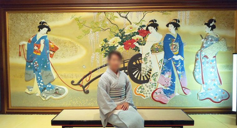 えり新オリジナルおでかけ縮木綿（熨斗目/空色鼠×淡白鼠×秘色色）O様着姿