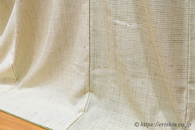 士乎路紬（片身替わり/格子と縞） きものSalon2022年秋冬号 上戸彩さんご着装分