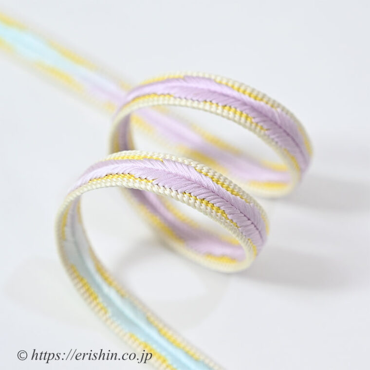 帯締め　綾竹大和木ノ葉通し（淡紅藤色×瓶覗色）