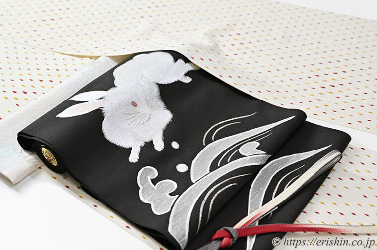 旬のお勧めコーディネート「大人可愛い小紋に波に跳ねる兎の帯を」