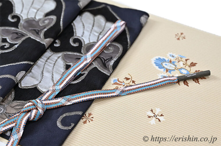 ペルシャ唐花更紗小紋に洛風林のマグノリアの帯