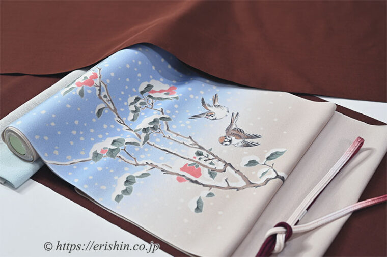 旬のお勧めコーディネート「芝崎圭一 栗皮茶色の座繰紬無地に えり新オリジナル染帯で冬の装い」