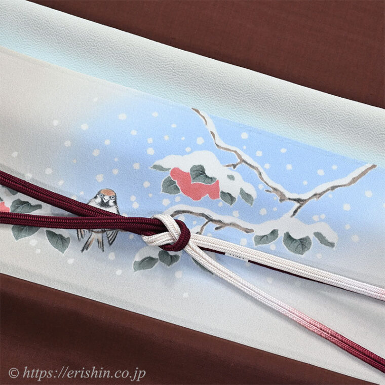 旬のお勧めコーディネート「芝崎圭一 栗皮茶色の座繰紬無地に えり新オリジナル染帯で冬の装い」