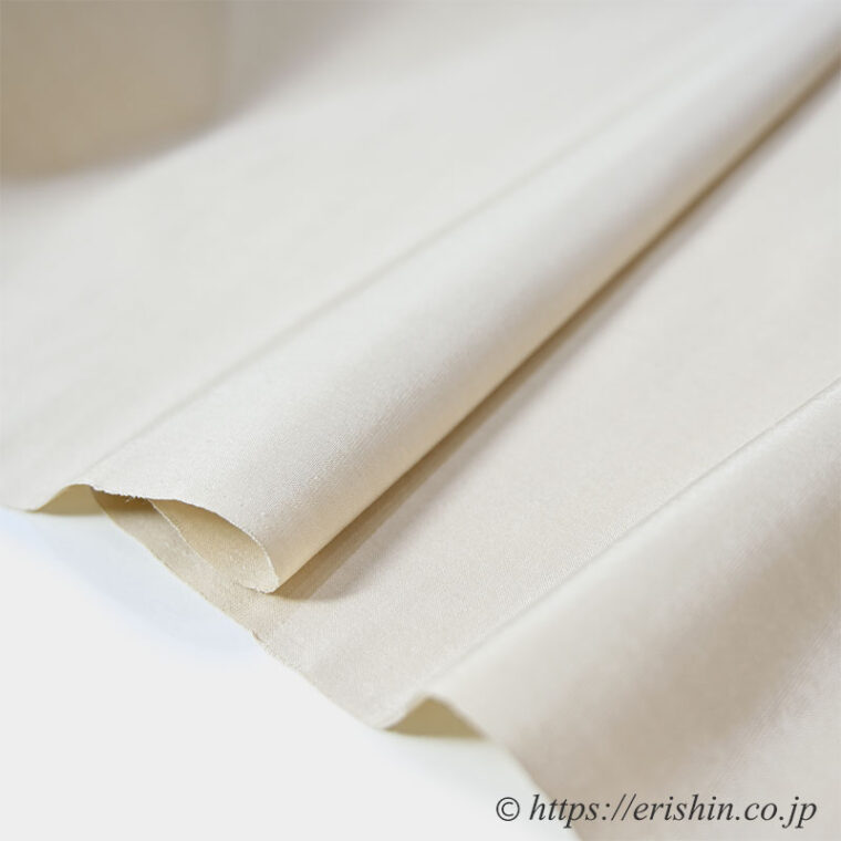 芝崎圭一　座繰紬（無地/鳥の子色）