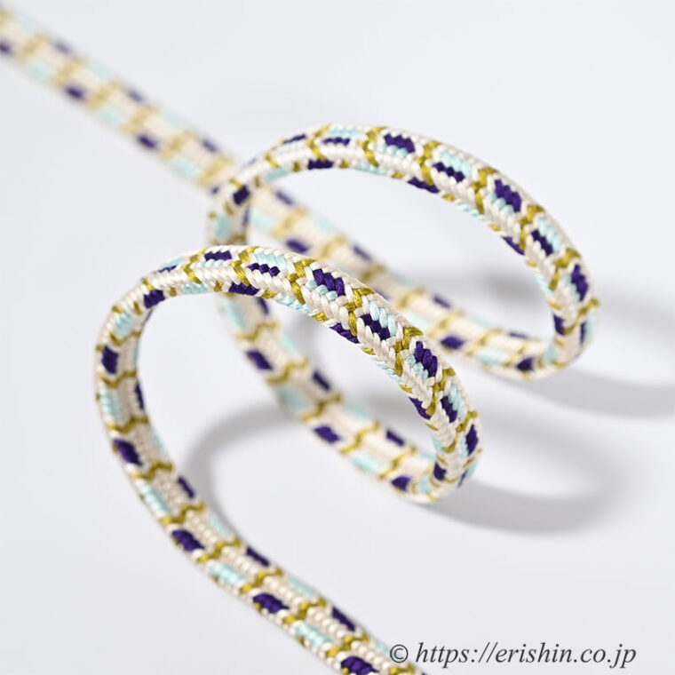 帯締め 御嶽組（橫段縞に縦二色/柳色×水色×紫紺色）