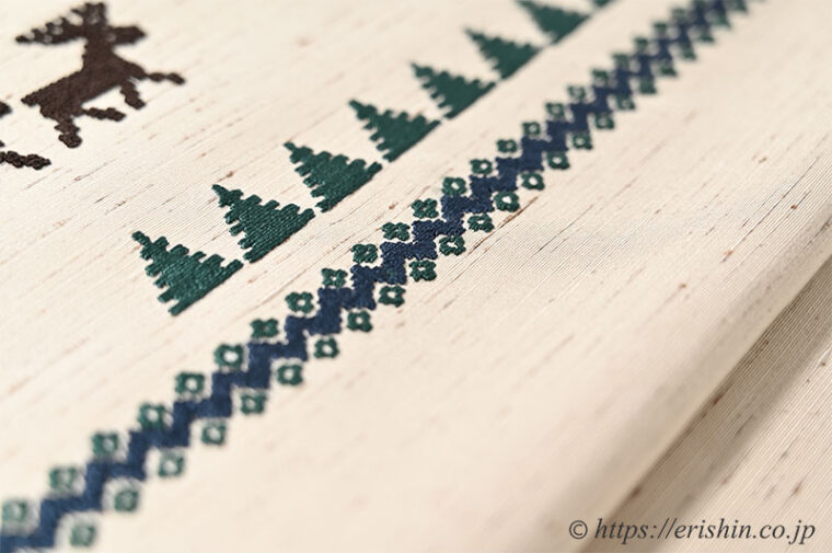手刺繍名古屋帯（トナカイの森/紬地）