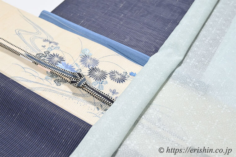 旬のお勧めコーディネート「虫籠の染帯で夏の情景を楽しんで　白たか上布に御所解の帯」