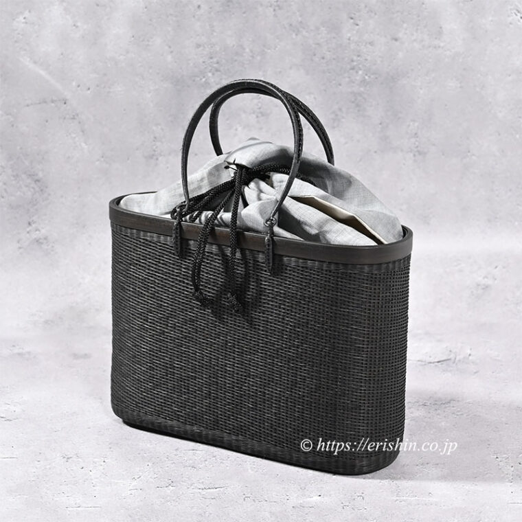 竹籠バッグ（薄墨色麻巾着付き/黒檀色・深型）　和小物さくら（タイ KOMKRIT工房）