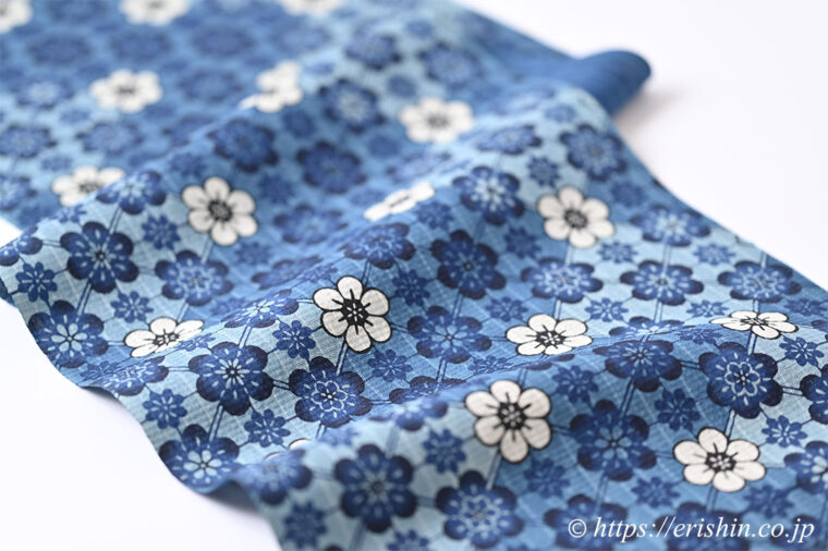 城間栄市　琉球本紅型 九寸染名古屋帯（小花づくし/藍型・松煙染）