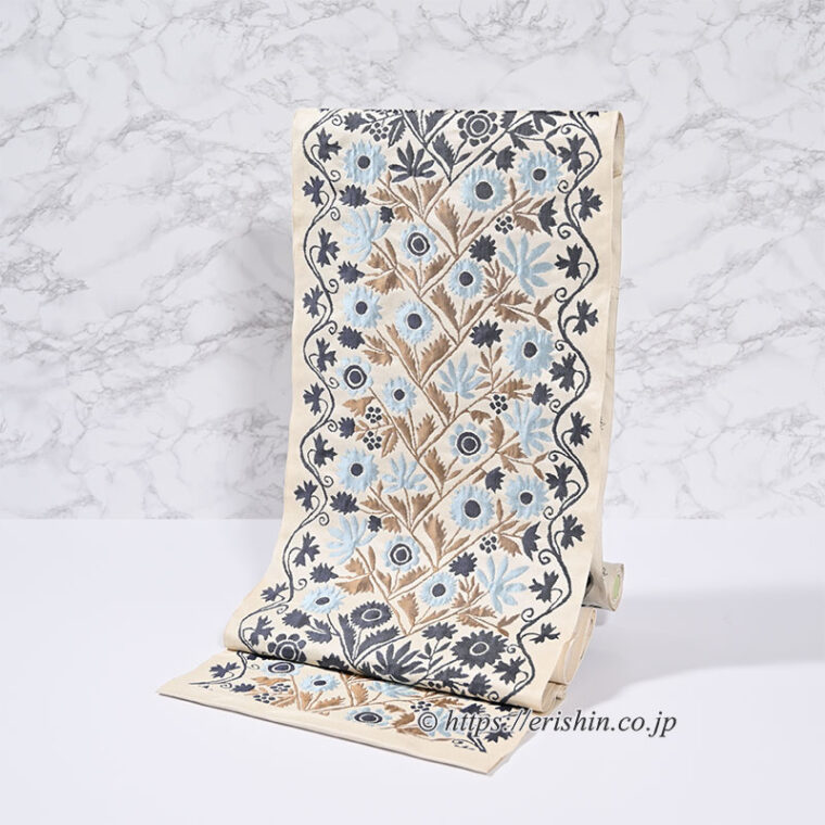 洛風林　九寸織名古屋帯（ウクライナ縫花文/白茶色）