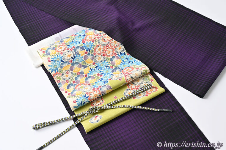 旬のお勧めコーディネート「冴えた紫色の士乎路紬を池深雪さんの帯で軽やかに」