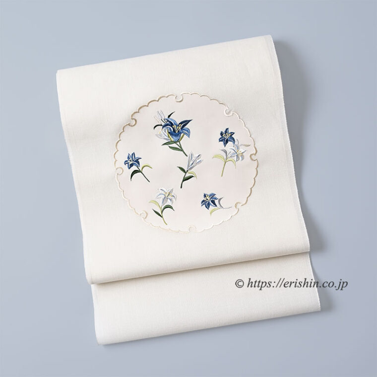 刺繍名古屋帯（可憐な百合の刺繍を雪輪に集めて）[夏・単衣向］
