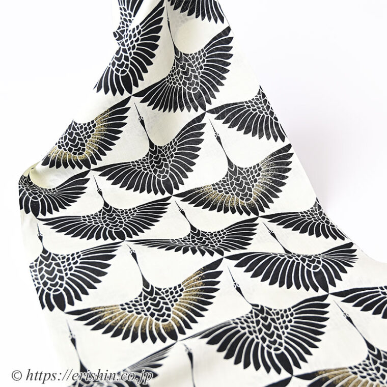 誉田屋源兵衛 浴衣（飛翔/白百合色に黒・綿麻）広巾