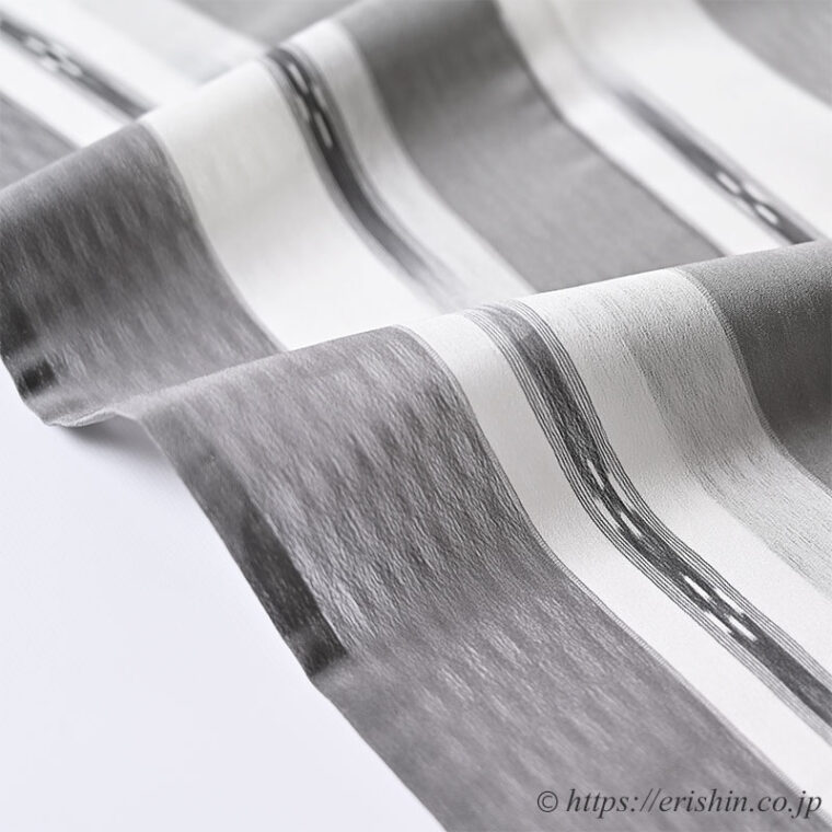 明石縮（グレイ濃淡に経長絣/灰色濃淡と白練色）