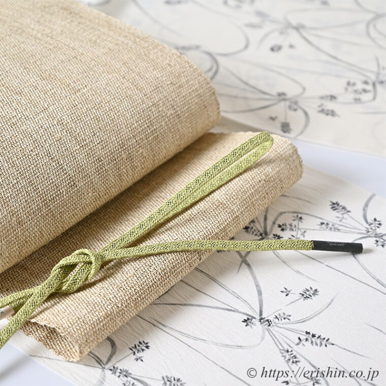 旬のお勧めコーディネート「素描のような夏小紋に葛布の帯を締めて」