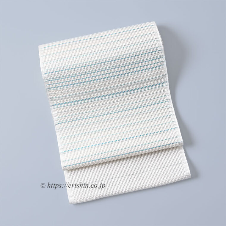 八寸織名古屋帯（浮遊/白に青濃淡の縞段・紗）[オールシーズン]