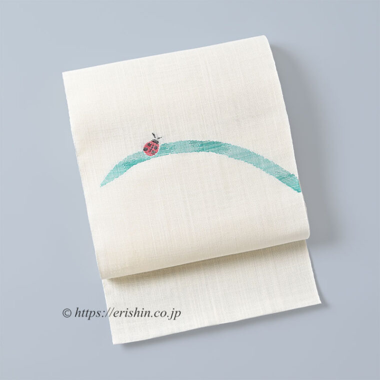 八寸織名古屋帯（てんとう虫・白地/麻）[夏・単衣向]