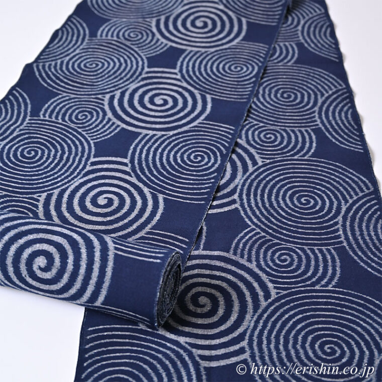 久留米絣（渦巻）
