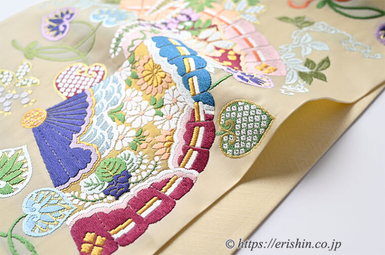 袋帯（唐彩扇文）