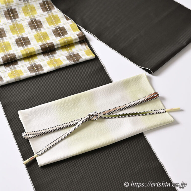 旬のお勧めコーディネート「黒八丈を秋色で　山下芙美子 黒八丈に小名木絵千翔 織名古屋帯」