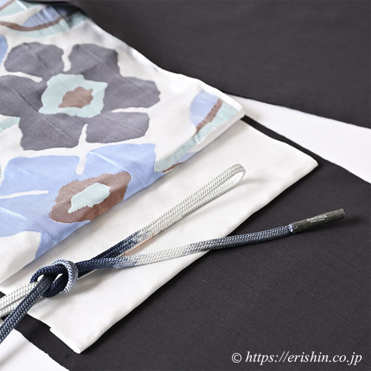 旬のお勧めコーディネート「フロリチカで優しくまろやかに」芝崎圭一 座繰紬無地に 洛風林 九寸織名古屋帯（フロリチカ）