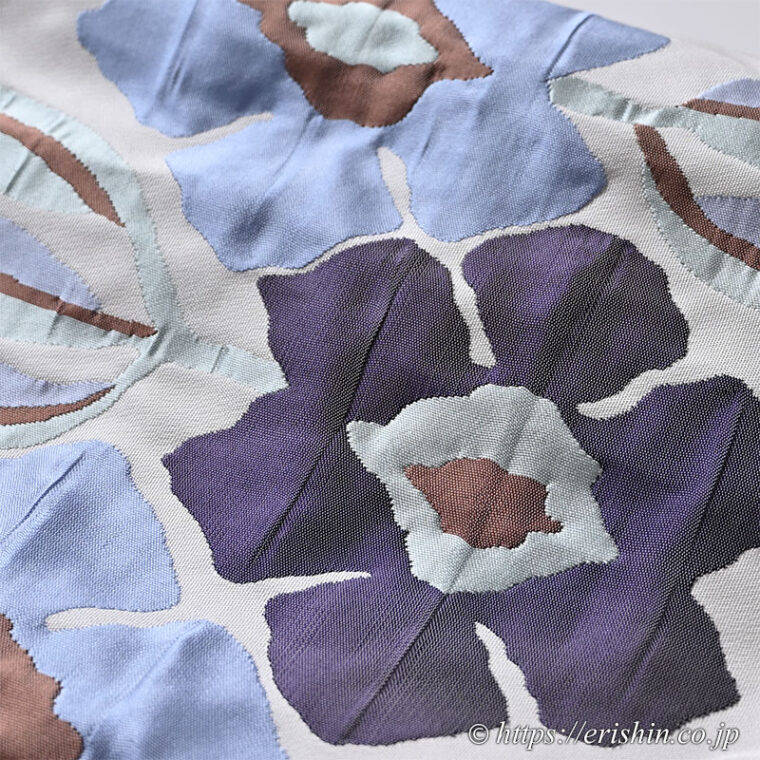 洛風林　九寸織名古屋帯（フロリチカ/月白色）