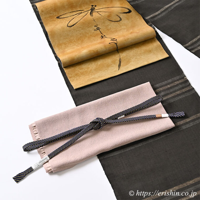 旬のお勧めコーディネート「Let it be　与那国蚕の士乎路紬に誉田屋源兵衛 蜻蛉の帯」