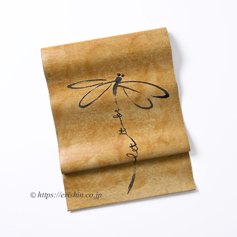 誉田屋源兵衛　九寸織名古屋帯（Let it be・蜻蛉/漆箔）