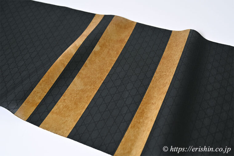 誉田屋源兵衛　九寸織名古屋帯（Let it be・蜻蛉/漆箔）