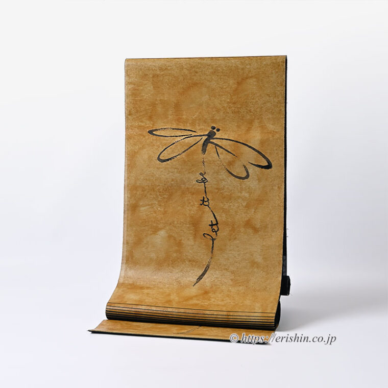 誉田屋源兵衛　九寸織名古屋帯（Let it be・蜻蛉/漆箔）