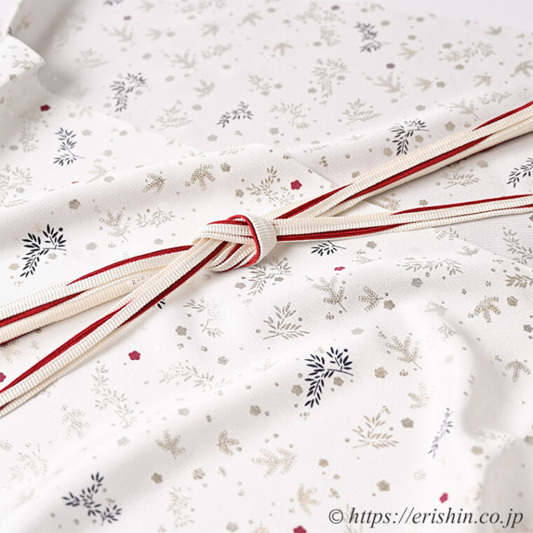 帯揚げ（松竹梅の銀散らし）に2種の帯締め「着物と帯・呉服えり新」