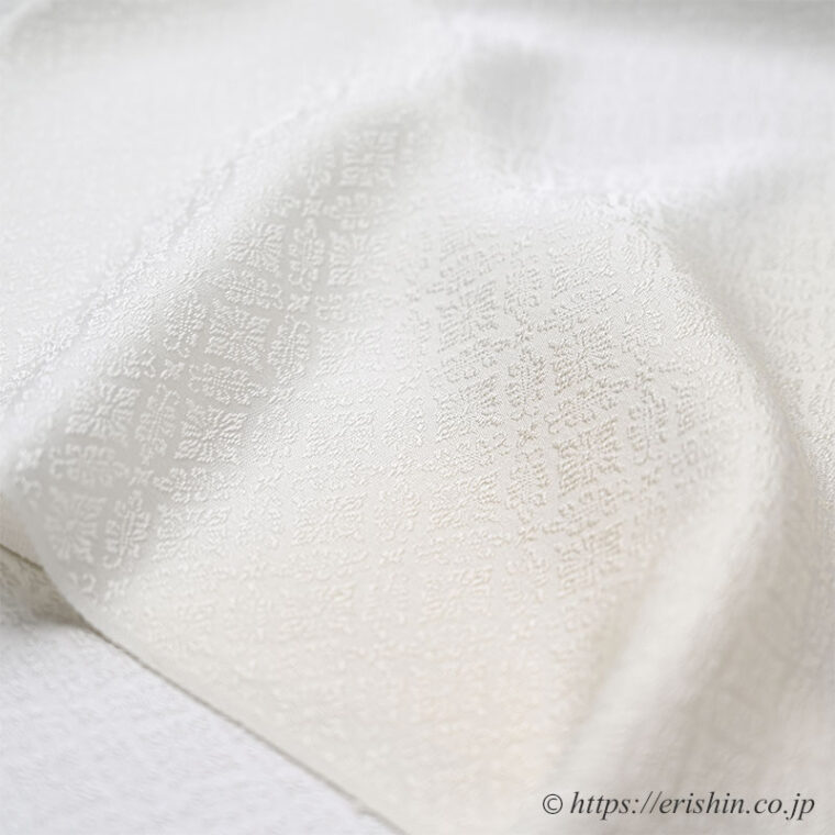 帯揚げ（小葵菱文/白に淡黄蘗の濃淡暈し段）「呉服えり新」