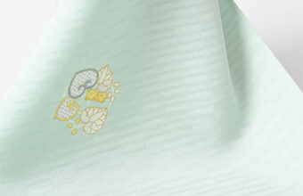 小紋（葵の丸文/青磁色）工芸キモノ野口「着物と帯・呉服えり新」